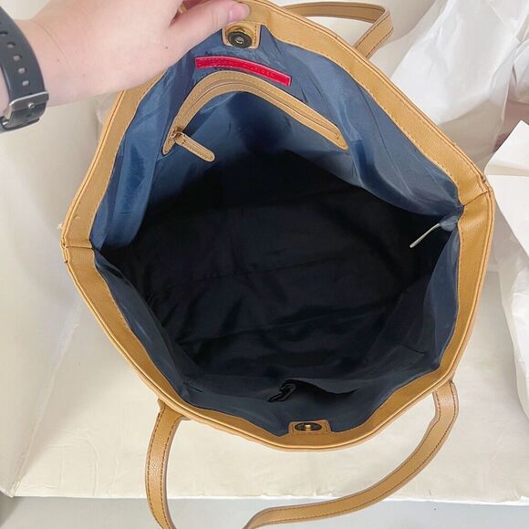 Tommy Hilfiger Monogram Tan Tote Bag Purse - Picture 2 of 8